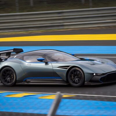 Aston martin vulcan